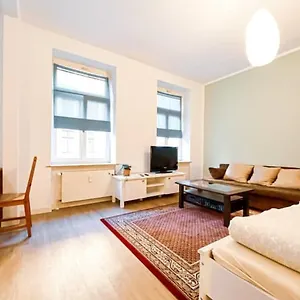 https://retro-apartment-in-plagwitz-nahe-karl-heine-strae.bestleipzighotels.com